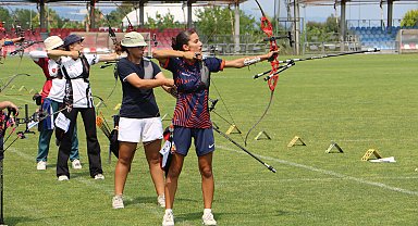 Okçuluk Türkiye Kupası 3'üncü ayağı Samsun'da devam ediyor