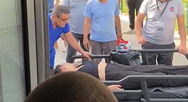 Otobüs şoförü, rahatsızlanan yolcuyu hastaneye yetiştirdi