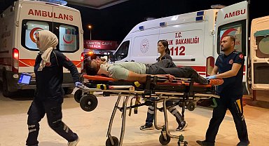 Otomobil ile çarpışan motosiklet sürücüsü ağır yaralandı