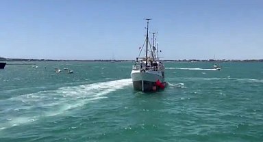 Özgürlük Filosu'nun yeni yardım gemisi 'Handala' İtalya'dan hareket etti