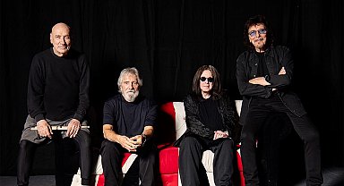 Ozzy Osbourne sahnelere veda etti