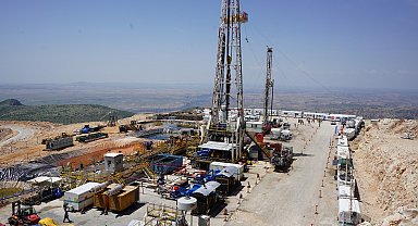 Petrol ve Doğalgaz Mühendisliği öğrencileri, Gabar Dağı'nı laboratuvar olarak kullanacak