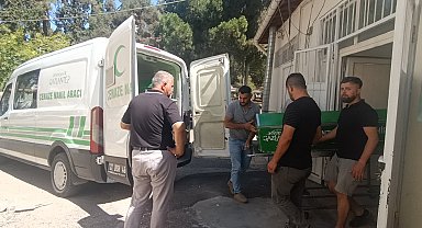 Ranzaya asılı bornoz ipi boğazına dolanan Özlem öldü