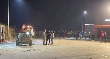 Sakarya'daki orman yangını 2'nci gününde