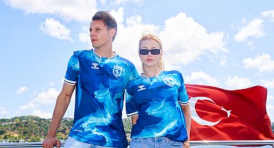 Samsunspor'dan Atatürk ve Karadeniz temalı yeni forma