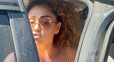 Şarkıcı Dilan Çıtak aracını polisin üzerine sürdü; havaya ateş açılarak durduruldu