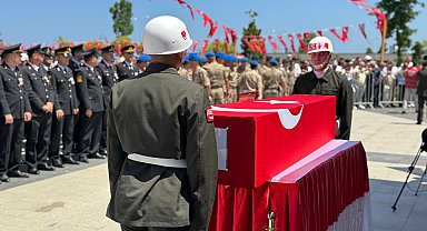 Şehit er, memleketi Giresun'da son yolcuğuna uğurlandı