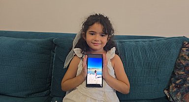 Sikorsky pilotu Hifa'ya el sallayınca sıcak görüntüler ortaya çıktı: Kızım mutluluktan havalara zıpladı