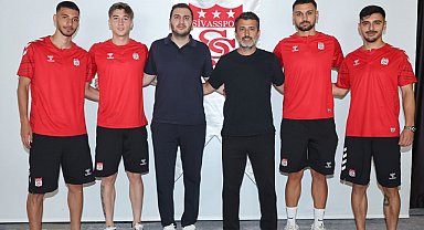Sivasspor 4 oyuncuyla anlaşma sağladı