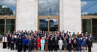 TBMM Başkanı Kurtulmuş, 6'ncı Dünya Parlamento Başkanları Konferansı aile fotoğrafında yer aldı