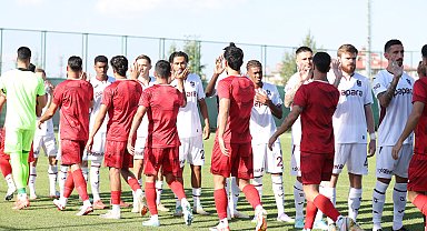 Trabzonspor, Persepolis ile golsüz berabere kaldı