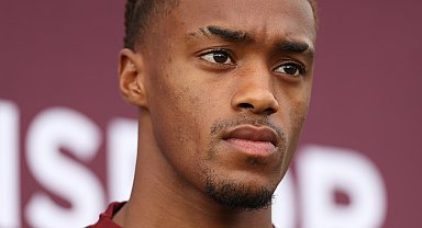 Trabzonspor'un yeni transferi Pina: Takım olarak başarı hedefliyoruz