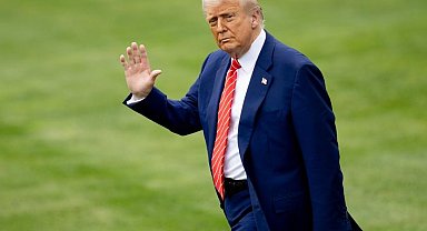 Trump: Fed Başkanı Powell derhal istifa etmeli