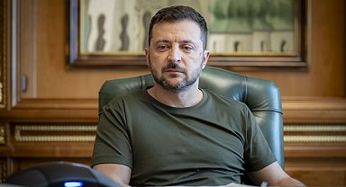 Trump ile Zelenskiy, telefonda görüştü