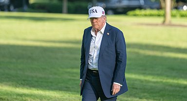 Trump'a kronik venoz yetmezliği teşhisi konuldu