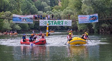 Tunceli'de Rafting Türkiye Şampiyonası yarışları başladı