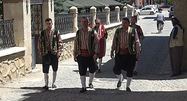 Uluslararası Nasrettin Hoca Şenlikleri geleneksel dellalların çağrısıyla başladı