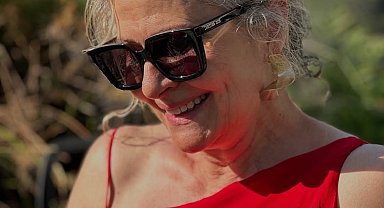 Uzak Şehir'in Sadakat'i Gonca Cilasun tatilde