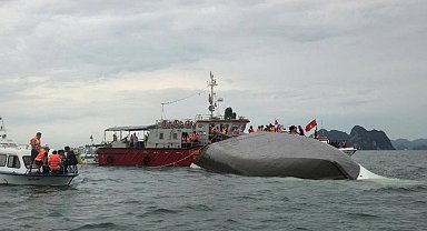 Vietnam'da tur teknesi alabora oldu: 37 ölü