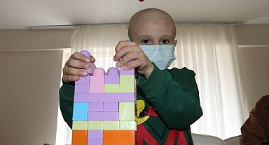 Vücudundaki kırıklarla hastaneye gitti, lösemi olduğu ortaya çıktı