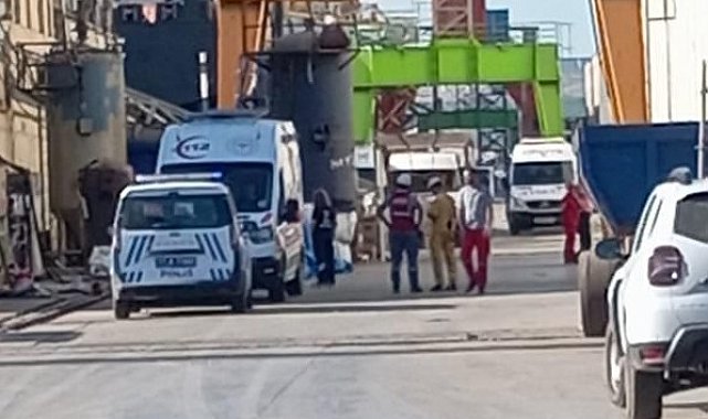 Yalova'da tersanede üzerine vinç düşen işçi hayatını kaybetti