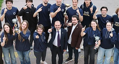 YTÜ'den YKS birincilerine aylık 50 bin TL burs ve girişimcilik desteği