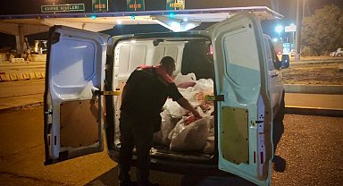 650 kilo kum midyesiyle yakalanan 3 kişiye 2 milyon lira ceza