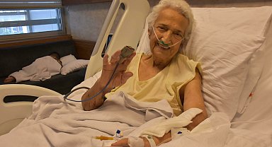 85 yaşındaki hasta, kapalı kalp kapağı ameliyatı ile sağlığına kavuştu