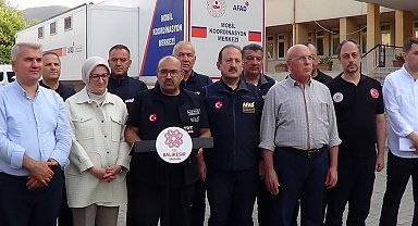 AFAD Başkanı Pehlivan: Barınma için konteyner ve nakit desteği sunuyoruz