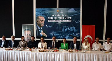 AK Parti'li Sırakaya: Duruşumuzu devam ettirdikçe, partimize katılımların devam edeceği muhtemel