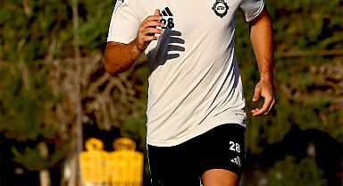 Altay'da Mehmet Gündüz ayrıldı