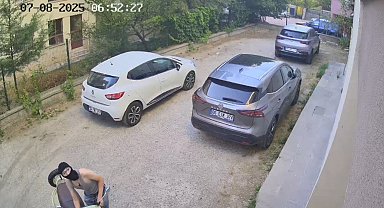 Ankara'da kar maskeli motosiklet hırsızlığı; o anlar kamerada