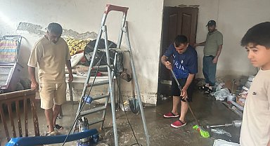 Ankara'da sağanak sonrası tahliye çalışması