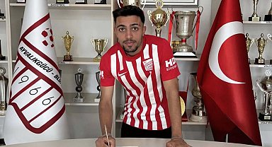 Ayvalıkgücü'ne genç sağ bek