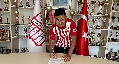 Ayvalıkgücü'ne Karşıyaka'dan kanat