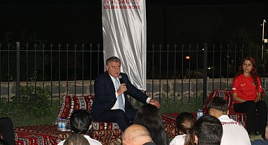 Bakan Bak, Van Gölü'nde tekne turu yaptı