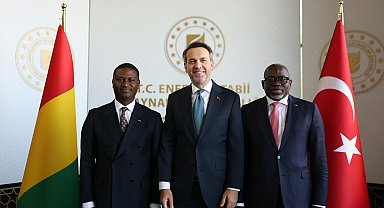 Bakan Bayraktar, Gineli bakanlarla görüştü