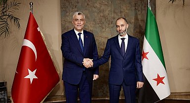 Bakan Bolat, Suriye Kara ve Deniz Limanları Genel İdaresi Müdürü Bedevi ile görüştü