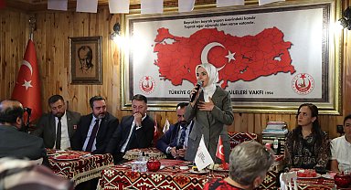 Bakan Göktaş, şehit yakınları ve gazilerle bir araya geldi