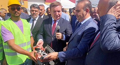 Bakan Kacır: Ekonomimiz büyümesini sürdürüyor