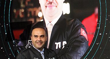 Bakan Kacır: Kendi geliştirdiğimiz uzay aracımızla Ay'a erişeceğiz