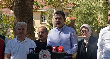 Bakan Kurum: Balıkesir'de 152 binada 265, Manisa'da 41 binada 53 bağımsız bölüm ağır hasarlı ya da yıkık