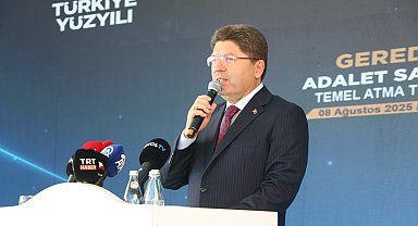 Bakan Tunç: 30 tane AK Parti'li belediyeyle ilgili soruşturma yapılmış