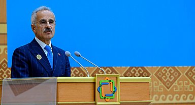 Bakan Uraloğlu: Gelişmiş altyapımız ve kapasitemiz, küresel bağlantısallığa stratejik bir merkez kazandırmaktadır