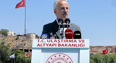 Bakan Uraloğlu: Tarihi yapılarımızı ayağa kaldırmak için var gücümüzle çalışıyoruz