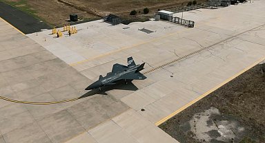 Bayraktar KIZILELMA'nın uçuş testleri başarıyla sürüyor