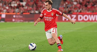 Benfica, Kerem Aktürkoğlu'nun Fenerbahçe'ye transfer olduğunu açıkladı