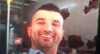 Boşanma aşamasındaki eşini bıçakla yaralayıp, intihar etti