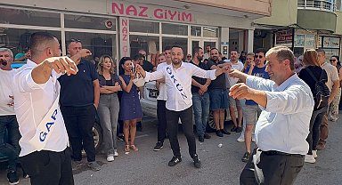 Bursa'da geleneksel düğün adetleriyle evlendiler