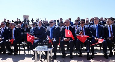 Büyük Taarruz'un 103'üncü yıl dönümünde Kocatepe'de tören düzenlendi